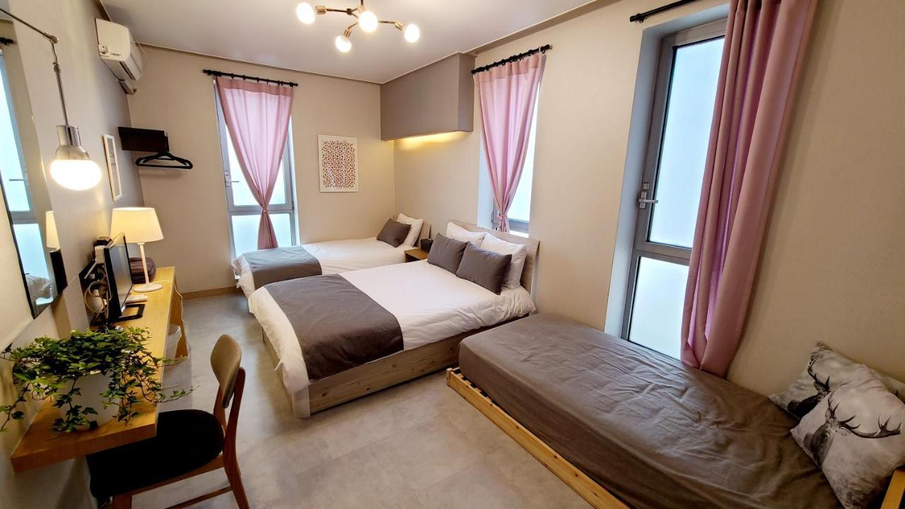 ดีดับบลิว ดีไซน์ เรสซิเดนซ์ Hotel โซล ภายนอก รูปภาพ