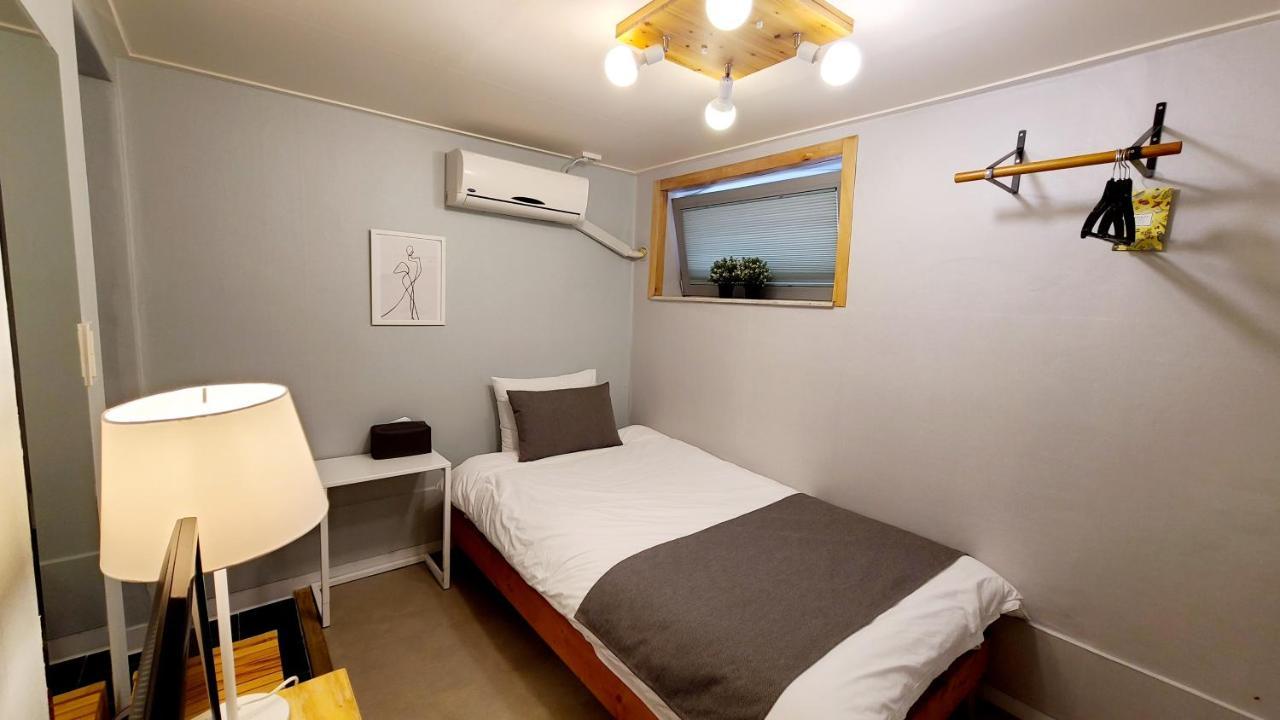 ดีดับบลิว ดีไซน์ เรสซิเดนซ์ Hotel โซล ภายนอก รูปภาพ