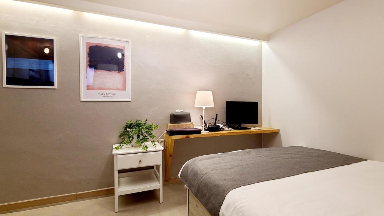 ดีดับบลิว ดีไซน์ เรสซิเดนซ์ Hotel โซล ภายนอก รูปภาพ