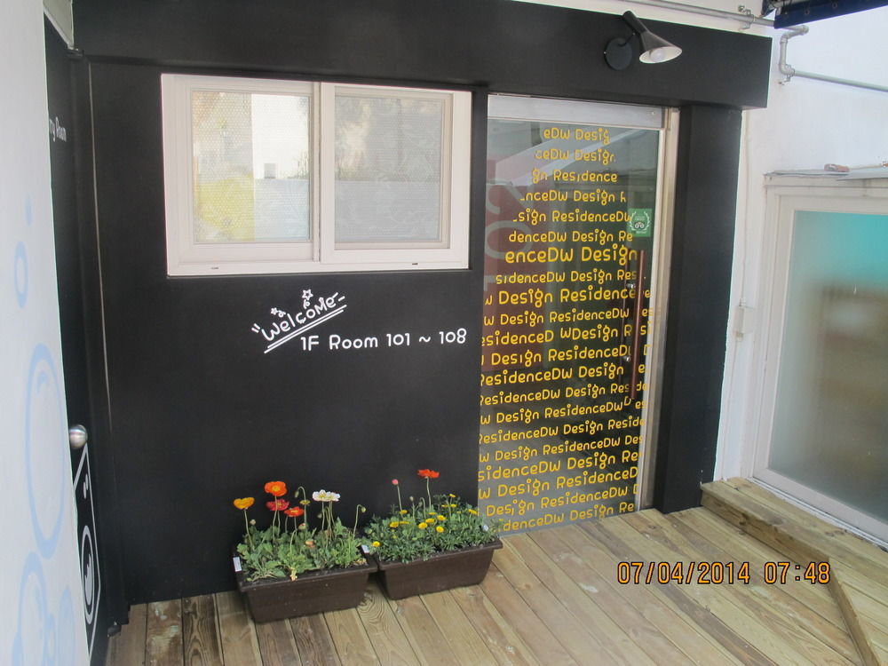 ดีดับบลิว ดีไซน์ เรสซิเดนซ์ Hotel โซล ภายนอก รูปภาพ