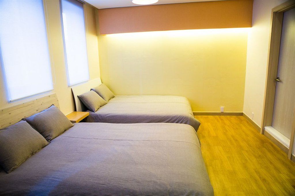 ดีดับบลิว ดีไซน์ เรสซิเดนซ์ Hotel โซล ภายนอก รูปภาพ